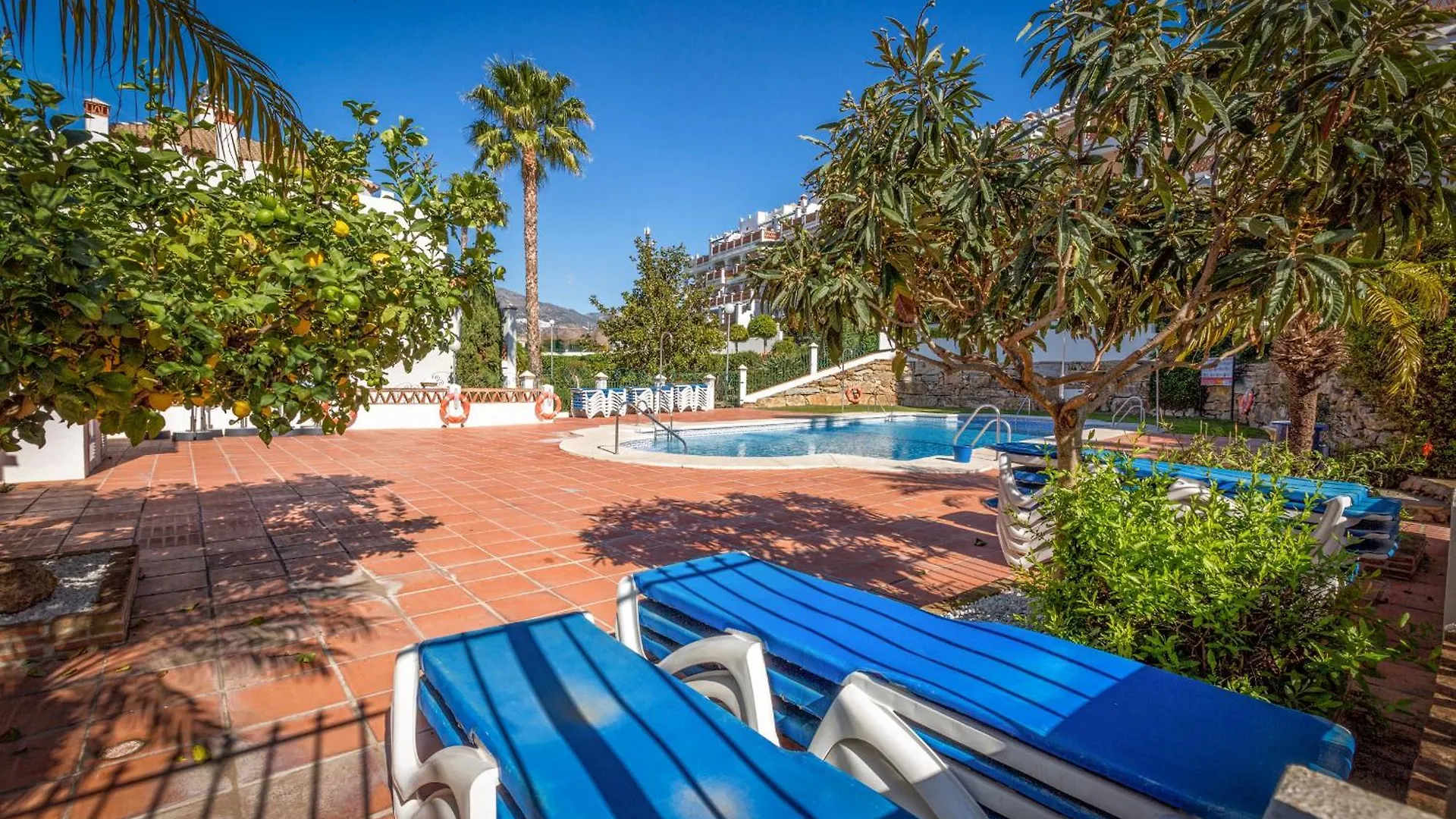 Mijas Golf Frontline Luxury 2 Bed Apt Beautiful Golf, Mountains And Lake Views Fuengirola Apartment